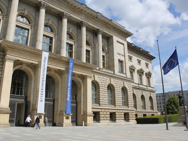 Der Eingangsbereich des Berliner Abgeordnetenhauses